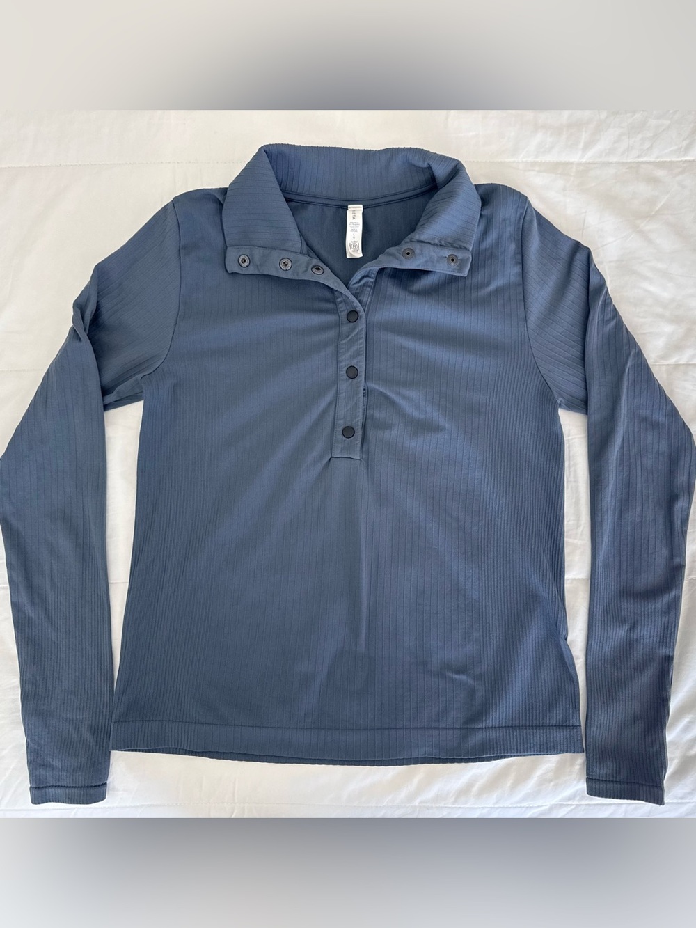 Athleta Flurry Seamless Henley Long Sleeve Top in Blue Granite Women Large